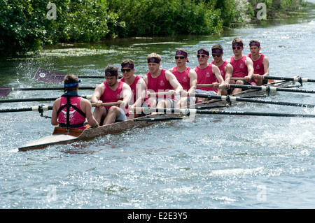 Cambridge May Bumps, a St. Catherine`s College men`s eight Stock Photo